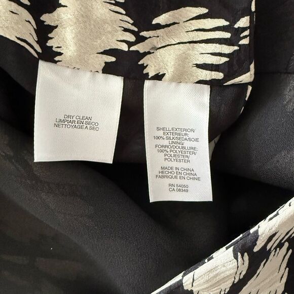 Jones New York 100% Silk Skirt Black Geometric Midi Pleated  Size 14 - Picture 4 of 7